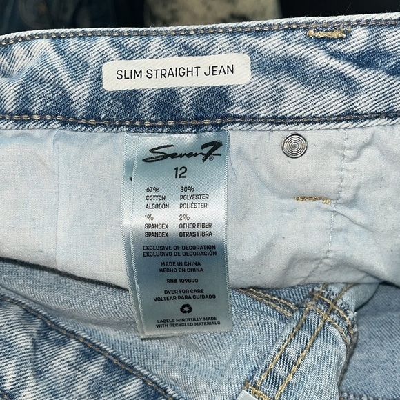 Seven 7 size 12 Slim Straight Jean Light Blue Denim. Excellent Condition. - Picture 7 of 7